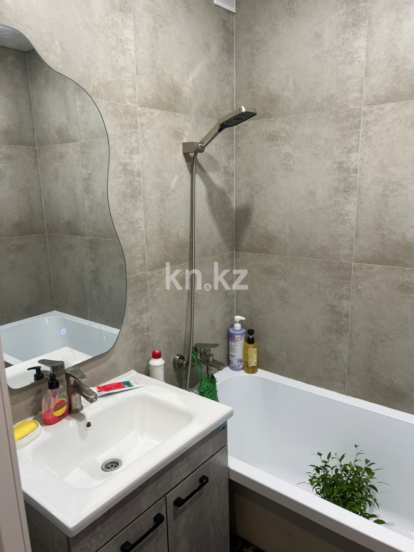 Продажа 1-комнатной квартиры, 41 м² в Караганде - фото 10