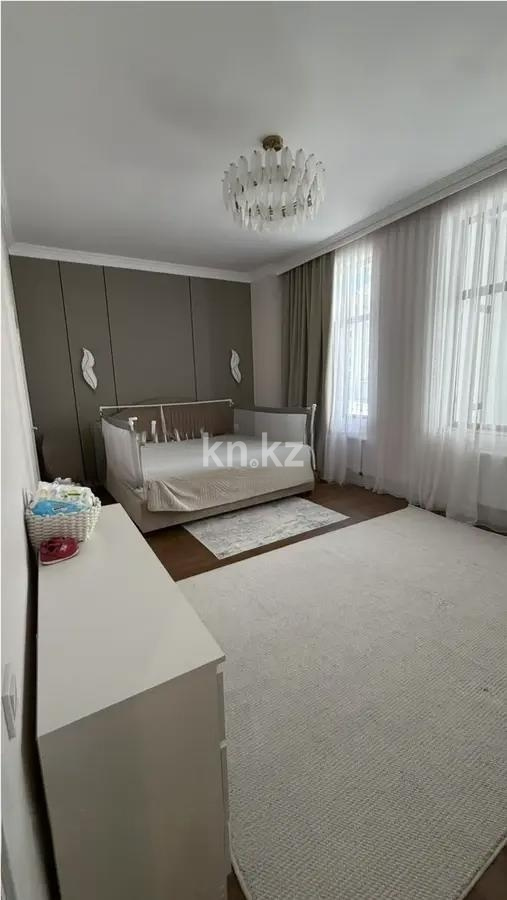 Продажа 4-комнатной квартиры, 140 м² в Астане - фото 4