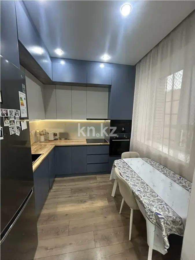 Продажа 2-комнатной квартиры, 50 м², ул. Толе би, дом  12 в Астане - фото 3