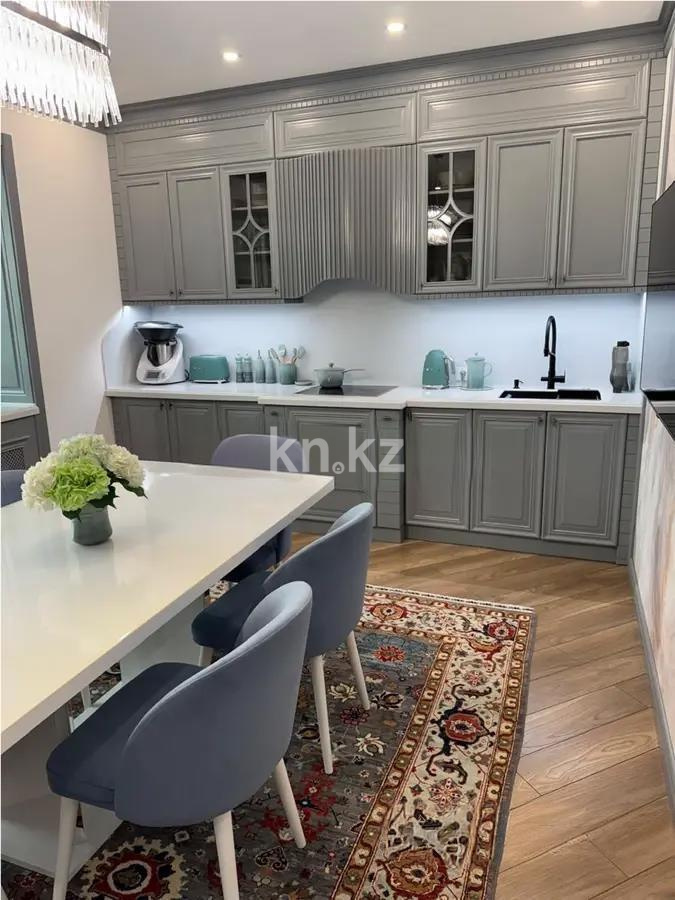 Продажа 4-комнатной квартиры, 150 м², пр. Туран, дом  14/1 в Астане - фото 5