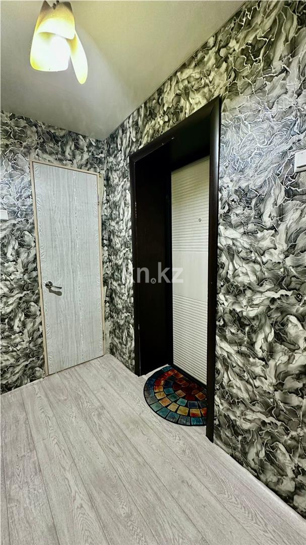 Продажа 1-комнатной квартиры, 32 м², мкр-н 12 в Караганде - фото 9