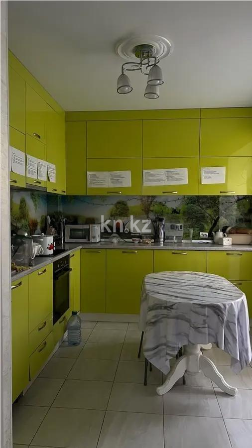 Продажа 4-комнатной квартиры, 128 м², ул. Кенесары хана, дом  54/36 в Алматы - фото 2