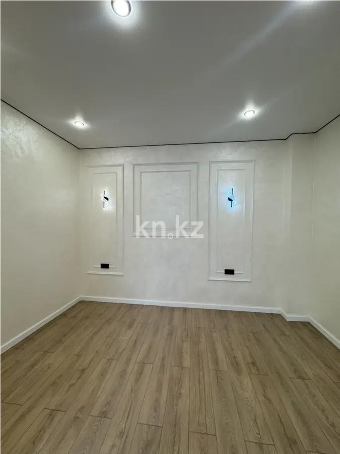 Продажа 2-комнатной квартиры, 45 м², 20 мкр., дом  47 в Алматы - фото 2