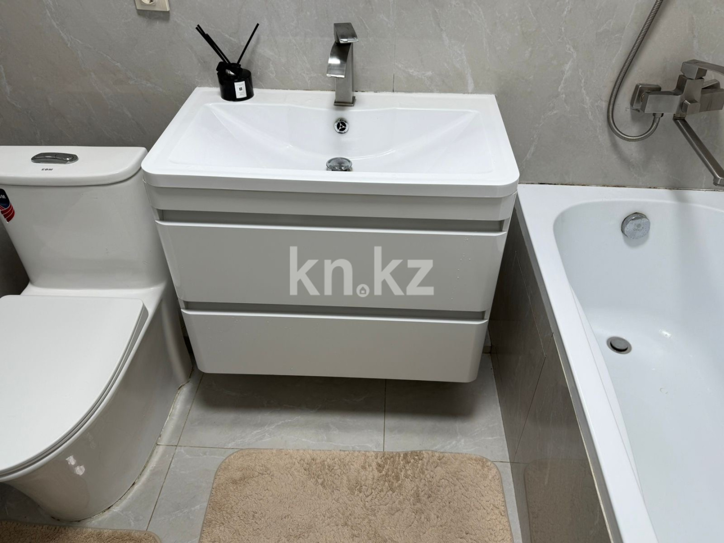 Продажа 2-комнатной квартиры, 55 м² в Алматы - фото 20