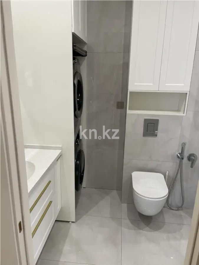 Продажа 3-комнатной квартиры, 120 м², пр. Аль-Фараби, дом  27/3 в Алматы - фото 5