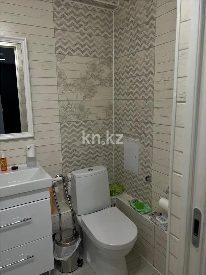 Продажа 2-комнатной квартиры, 68.2 м², ул. Сауранбаева, дом  21 в Алматы - фото 2