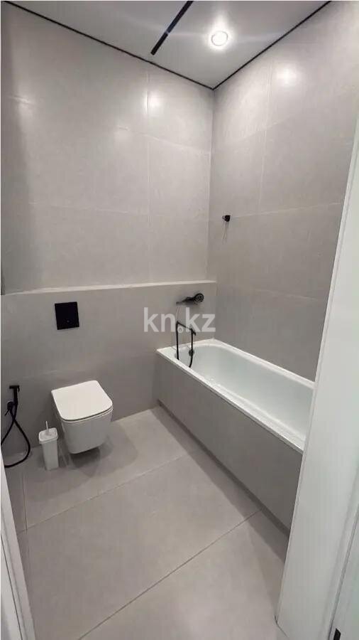 Продажа 4-комнатной квартиры, 106 м² в Астане - фото 6