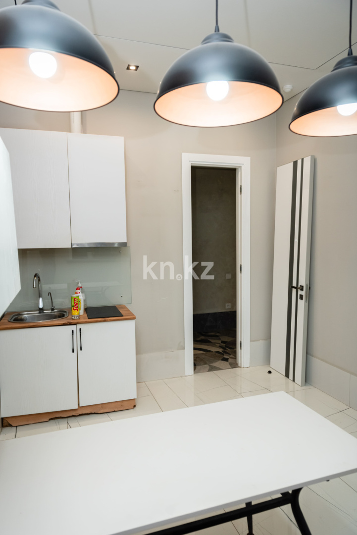 Продажа , 300 м², ул. Муканова, дом  53 в Караганде - фото 7