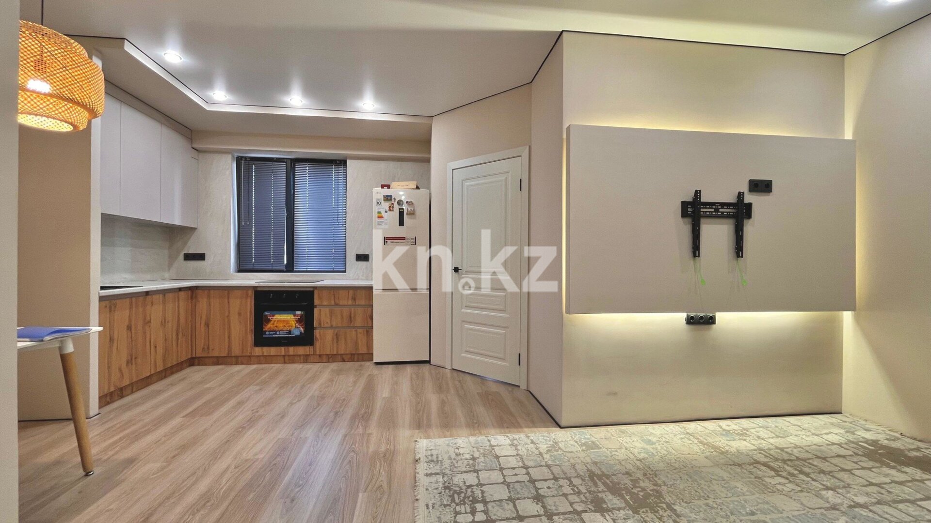 Продажа 2-комнатной квартиры, 45.7 м² в Алматы - фото 9