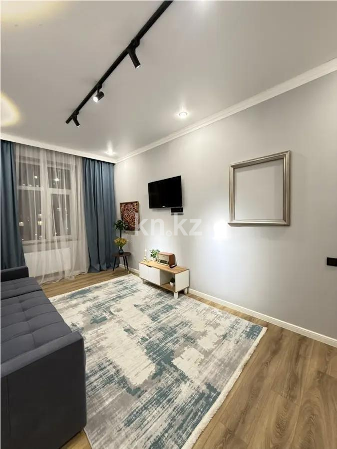 Продажа 1-комнатной квартиры, 40 м², ул. Байтурсынова, дом  32/1 в Астане