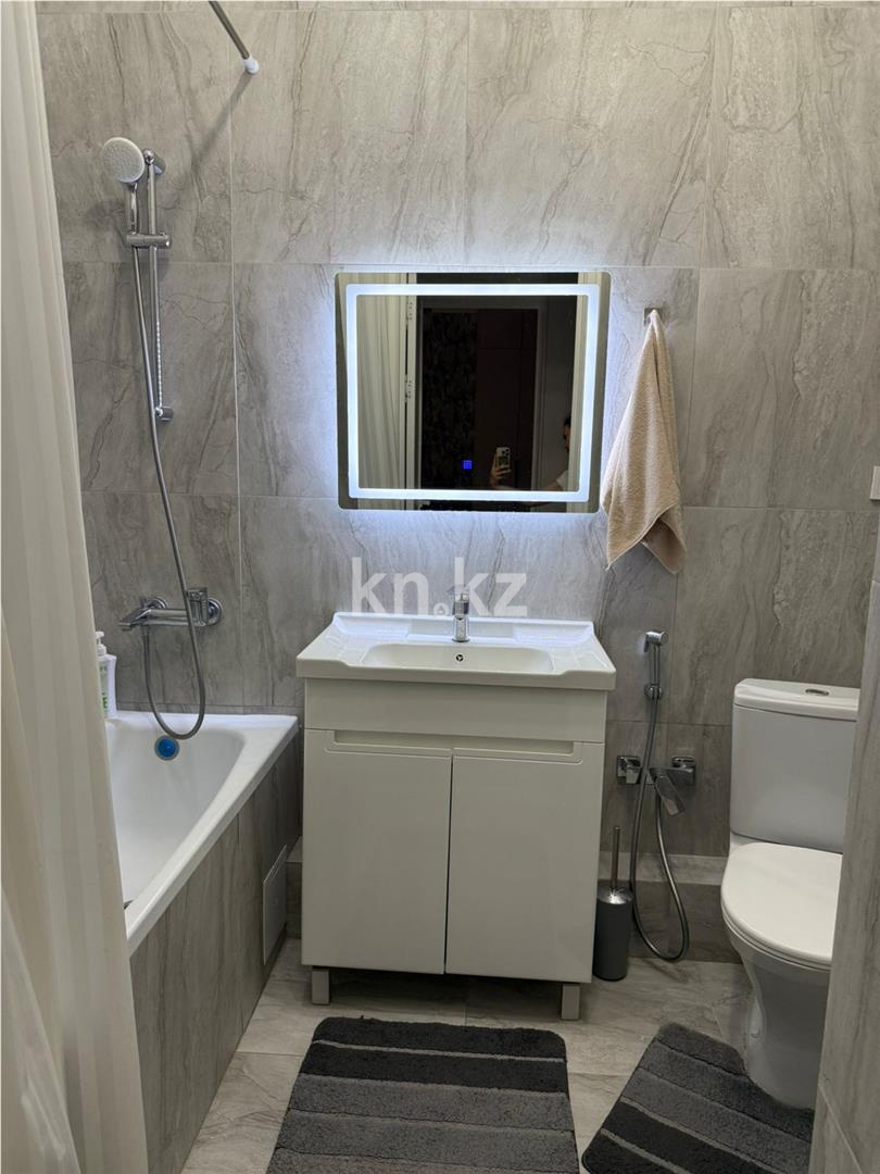 Продажа 1-комнатной квартиры, 41 м², ул. Толе би в Астане - фото 4