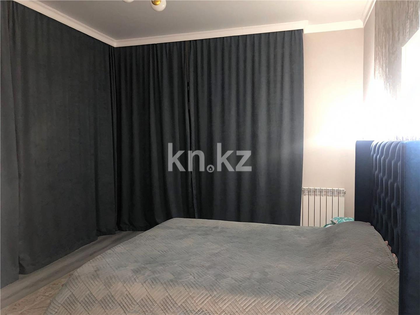 Продажа 3-комнатной квартиры, 100 м², ул. Муканова, дом  53/8 в Караганде - фото 5