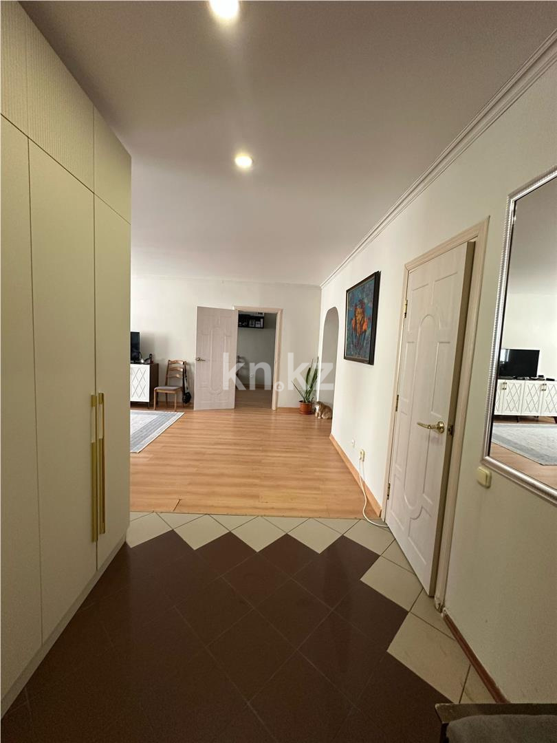 Продажа 4-комнатной квартиры, 110.3 м², ул. Жубанова в Астане - фото 6
