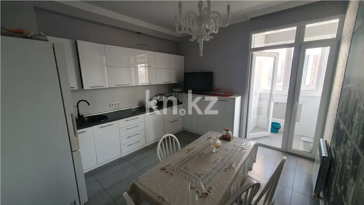 Продажа 4-комнатной квартиры, 130 м², ул. Навои, дом  72 в Алматы - фото 4