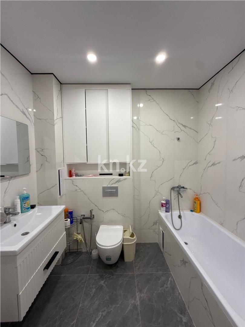 Продажа 3-комнатной квартиры, 96 м² в Астане - фото 11