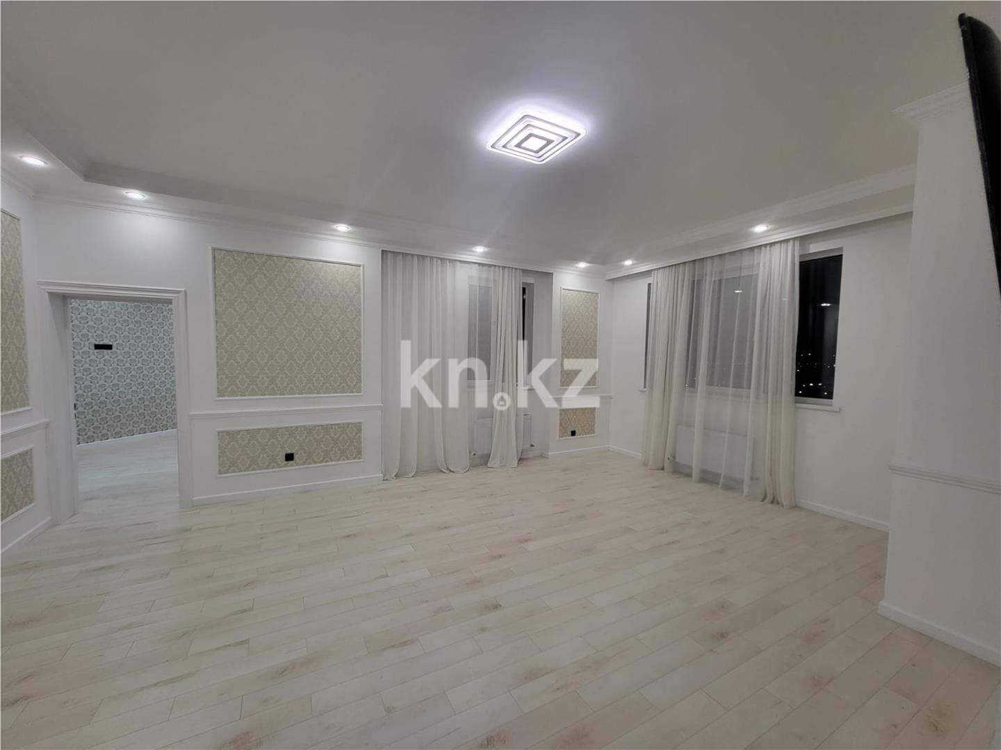 Продажа 4-комнатной квартиры, 119 м², ул. Храпатого в Астане - фото 3