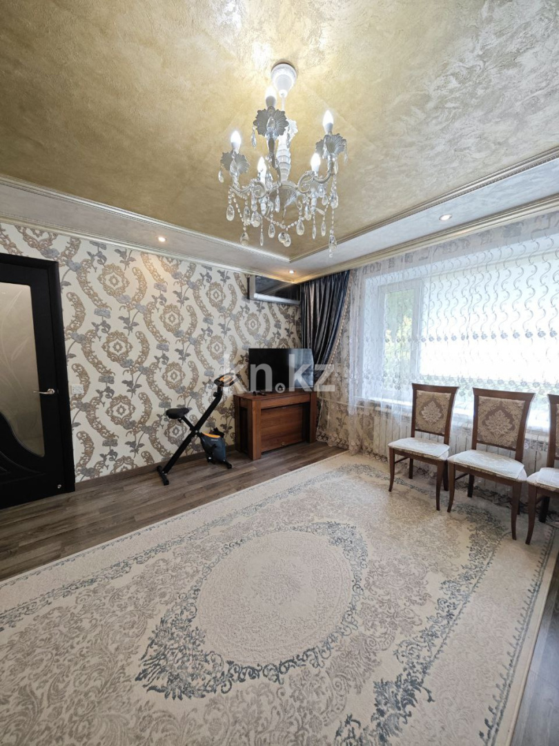 Продажа 3-комнатной квартиры, 64 м², мкр. Степной-2, дом  3 в Караганде - фото 3