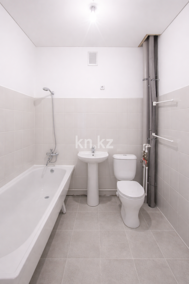 Продажа 2-комнатной квартиры, 55 м² в Караганде - фото 4