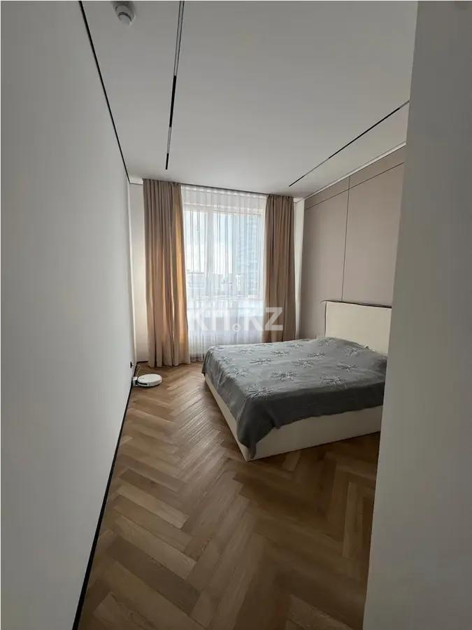 Продажа 3-комнатной квартиры, 82 м², ул. Е-900, дом  6 в Астане - фото 2