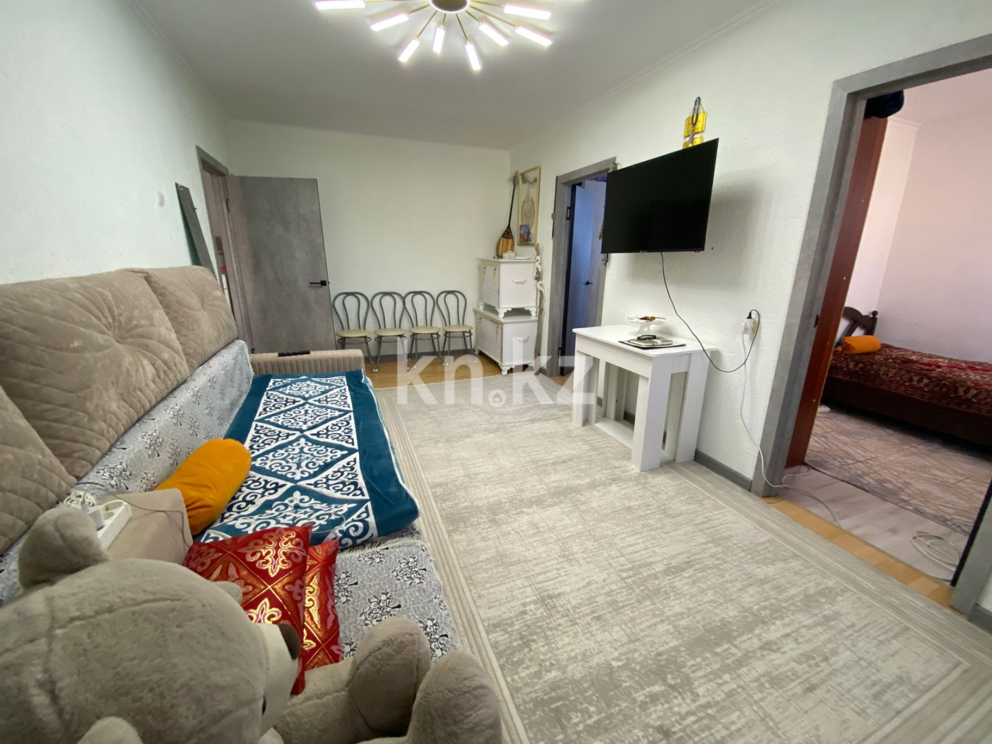 Продажа 2-комнатной квартиры, 47.8 м², Восток2, дом  13 в Караганде