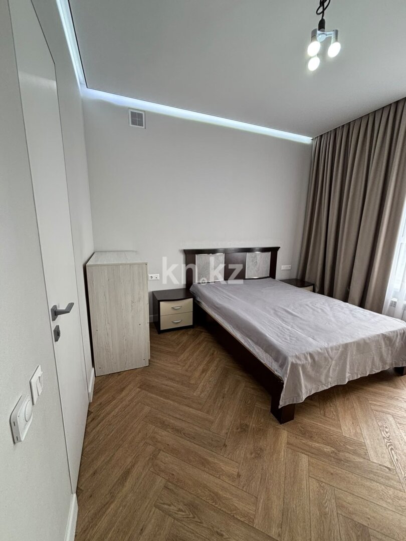 Продажа 3-комнатной квартиры, 92 м² в Астане - фото 22
