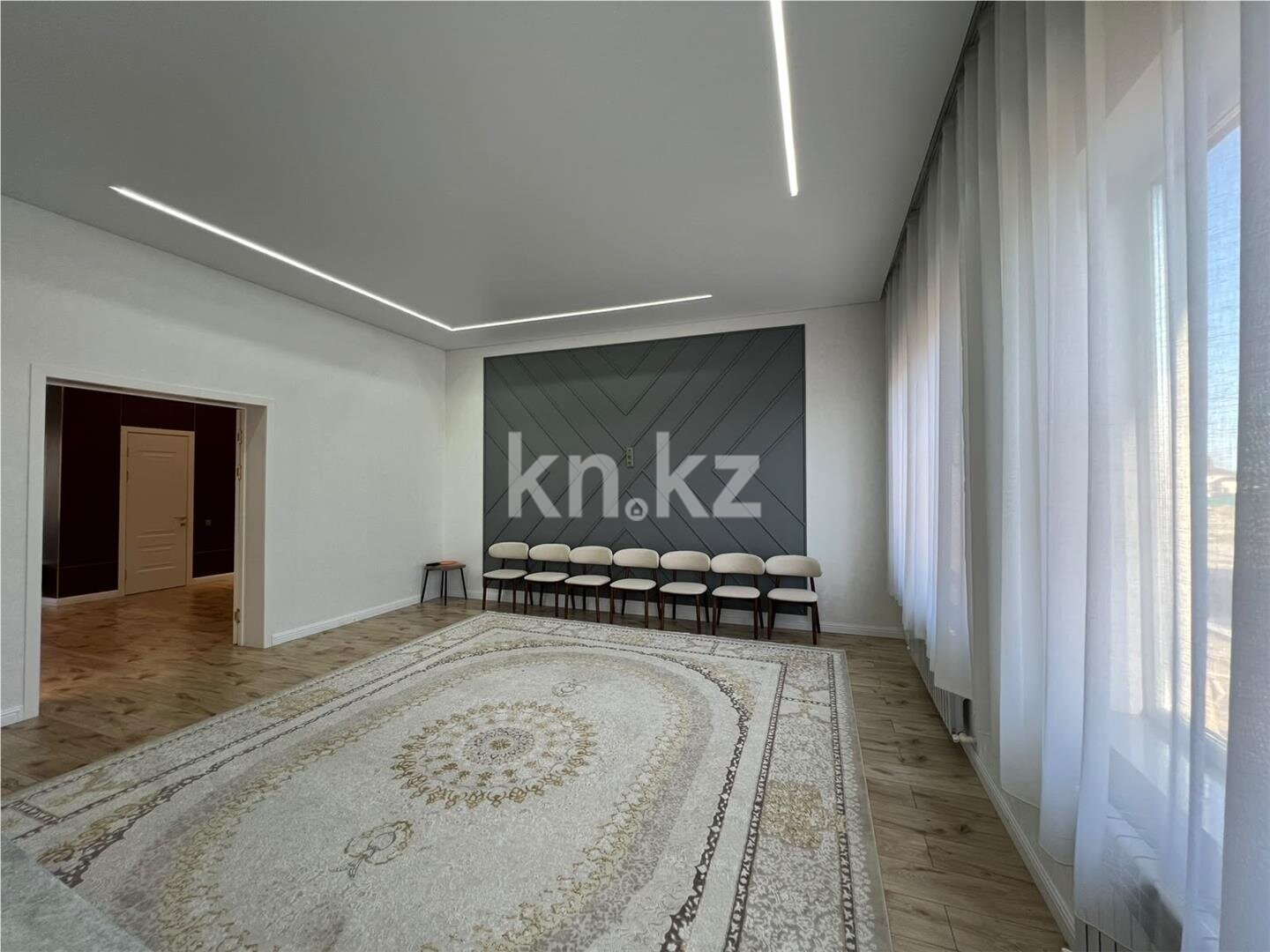 Продажа 5-комнатного дома, 203.6 м² в Караганде - фото 2