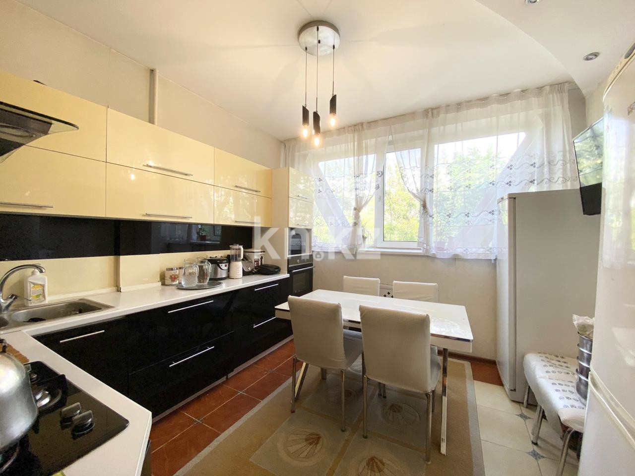 Продажа 3-комнатной квартиры, 72 м² в Алматы - фото 3