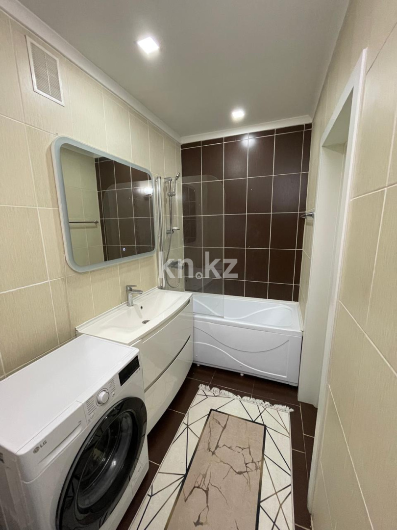 Продажа 3-комнатной квартиры, 81.5 м², ул. Шахтёрская, дом  32а в Сарани - фото 13