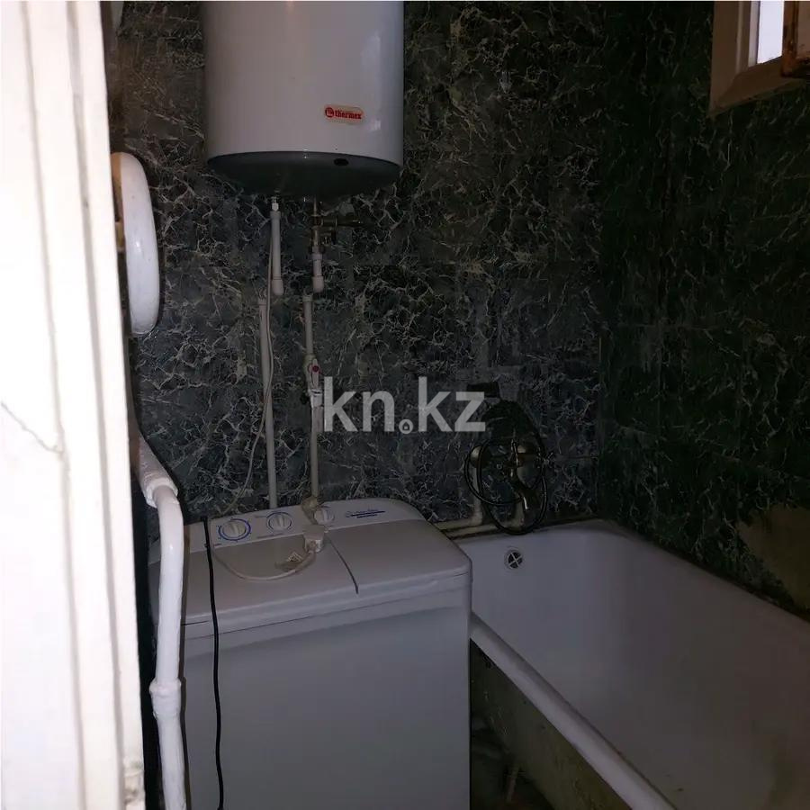 Продажа 2-комнатной квартиры, 47 м², мкр-н 23, дом  16 в Караганде - фото 4