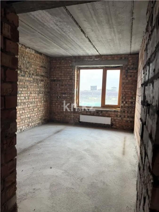 Продажа 4-комнатной квартиры, 155.8 м² в Астане - фото 3