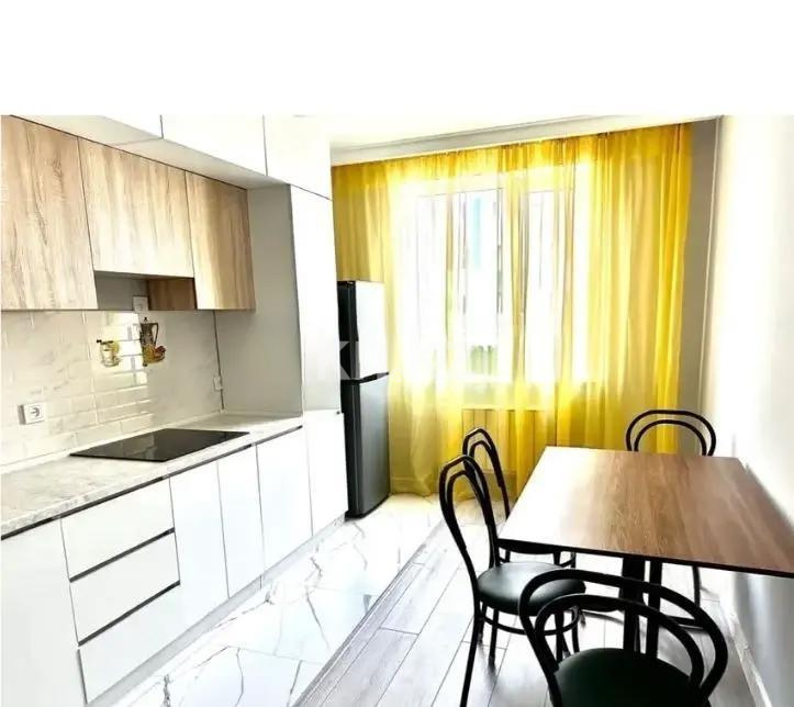 Продажа 2-комнатной квартиры, 55 м², пр. Райымбека, дом  590/1 в Алматы - фото 3