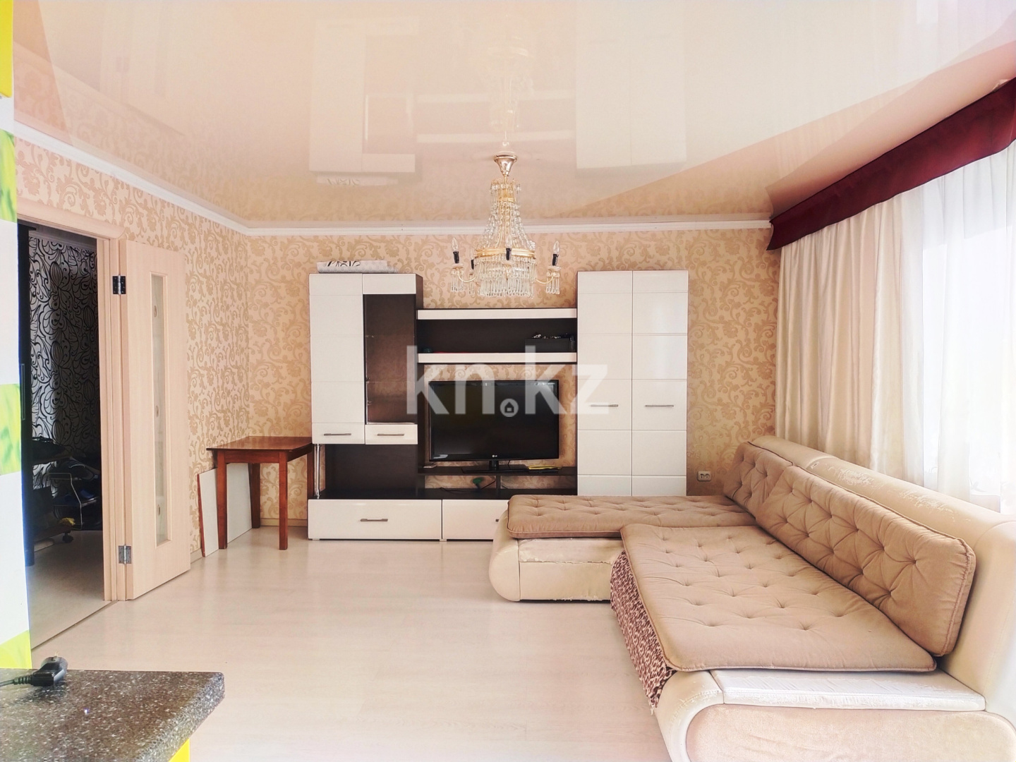 Продажа 3-комнатной квартиры, 79 м², ул. Гапеева, дом  1 в Караганде - фото 2