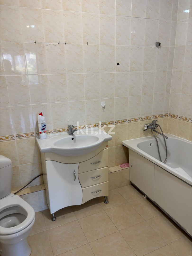 Продажа 5-комнатной квартиры, 215.8 м², ул. Сейфуллина, дом  6 в Астане - фото 7