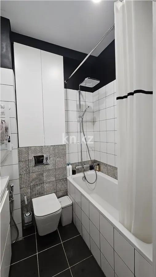 Продажа 3-комнатной квартиры, 87 м², ул. 16-я, дом  5 в Алматы - фото 5