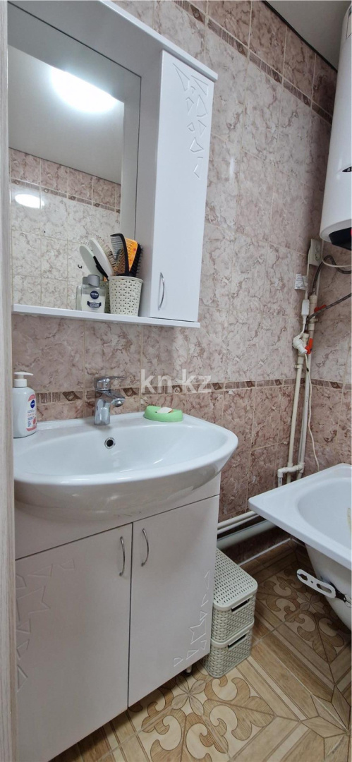 Продажа 2-комнатной квартиры, 52 м² в Караганде - фото 8
