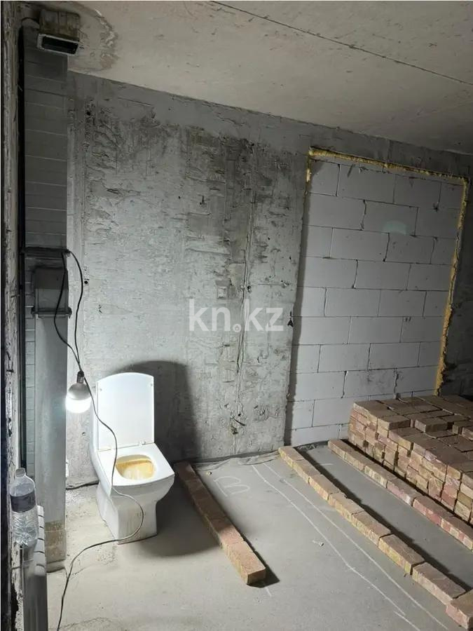 Продажа 2-комнатной квартиры, 51 м², ул. Утепова, дом  31 стр в Алматы - фото 3