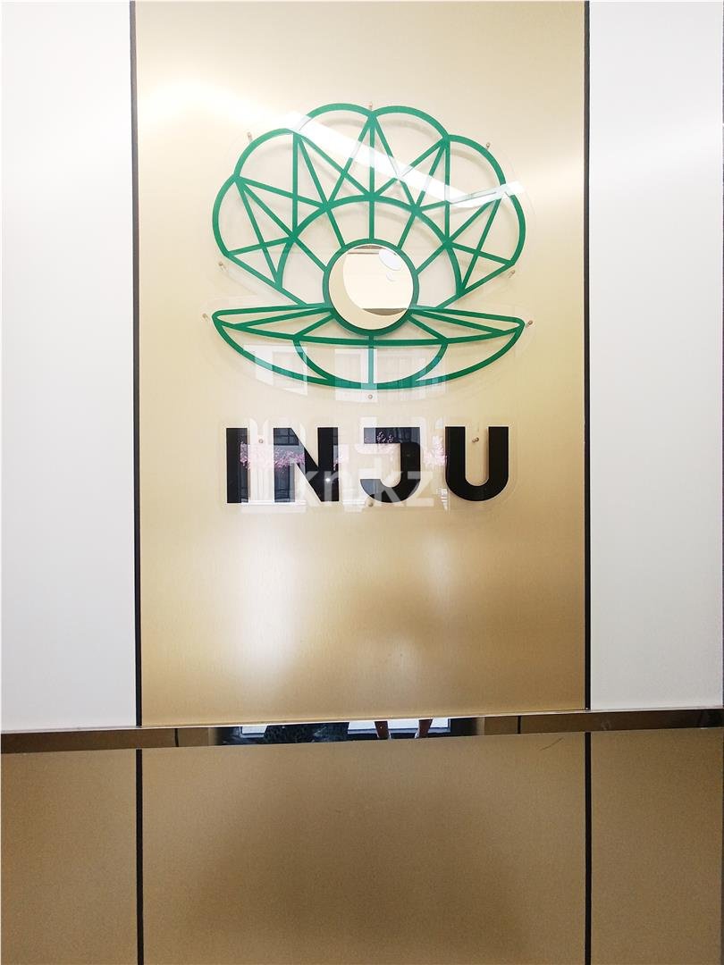 Продажа 3-комнатной квартиры, 87 м², пр. Республики, дом  23/2 в Караганде - фото 15