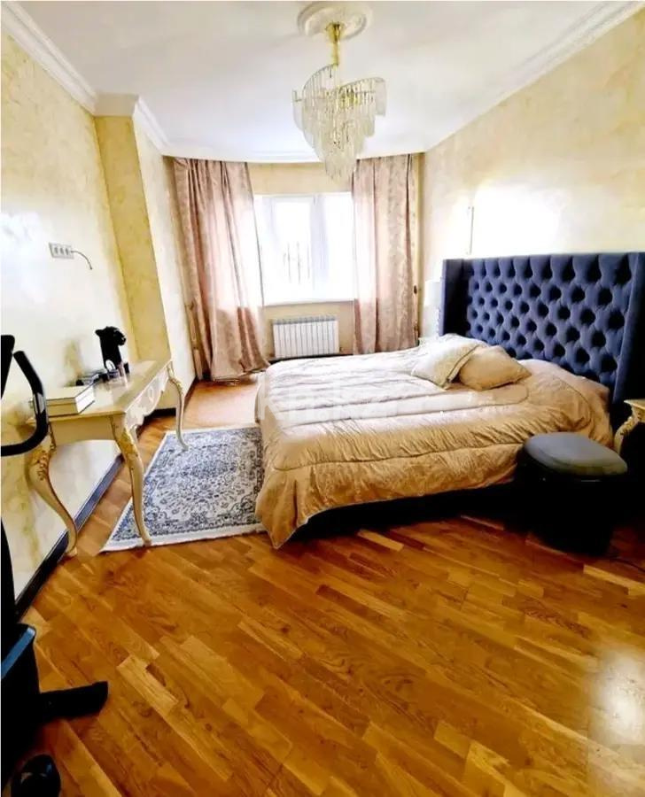 Продажа 3-комнатной квартиры, 126 м², ул. Навои, дом  208 в Алматы - фото 3