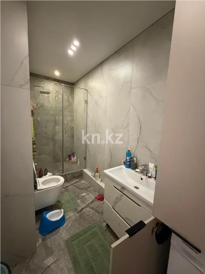 Продажа 2-комнатной квартиры, 54.6 м² в Алматы - фото 4