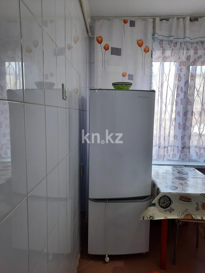 Аренда 1-комнатной квартиры посуточно, 35 м², Авангард-4 мкр-н, дом  3а в Атырау - фото 6