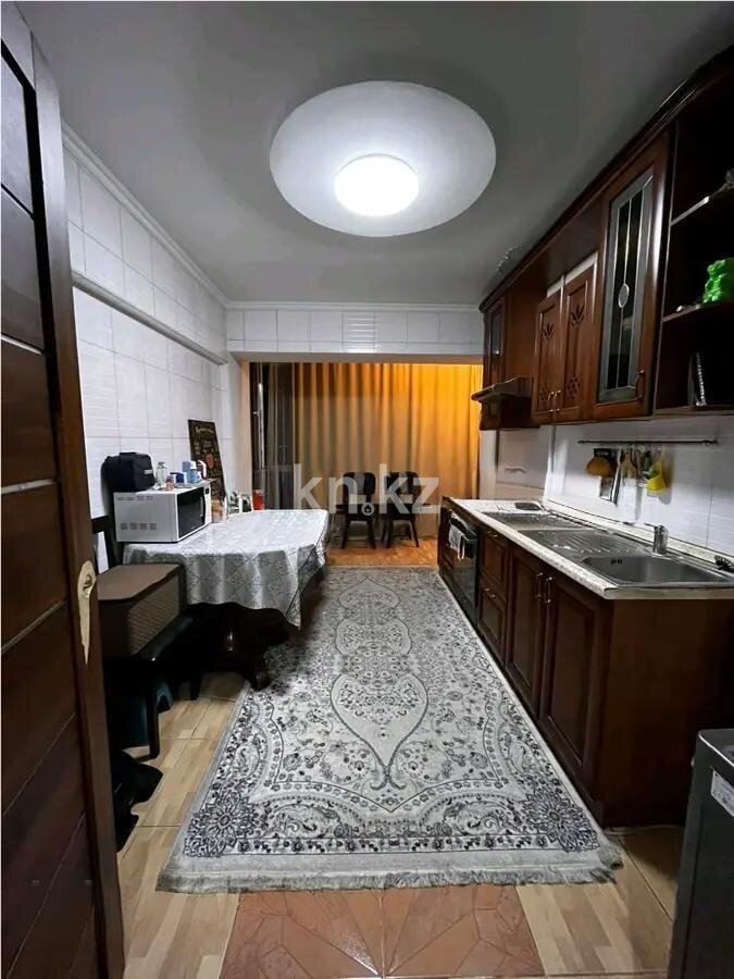 Продажа 3-комнатной квартиры, 63.5 м² в Алматы - фото 4