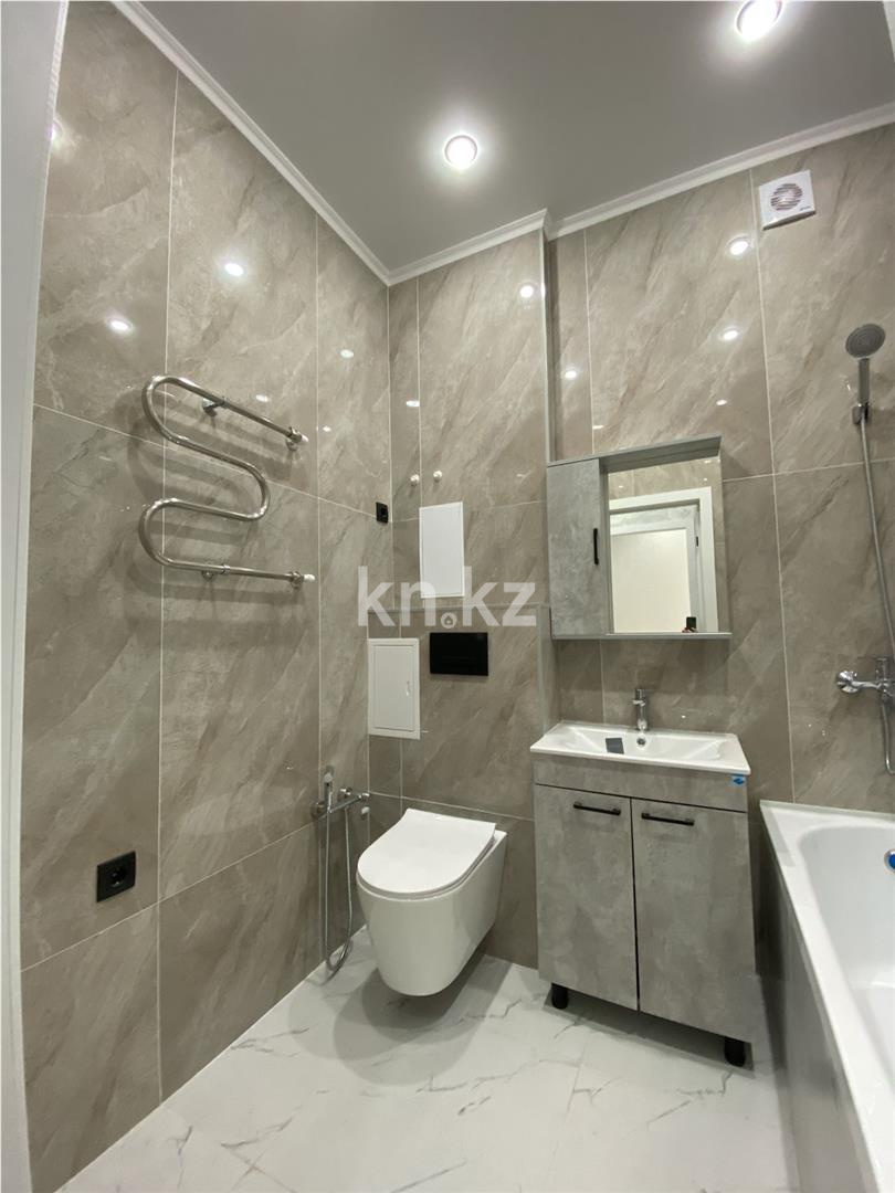 Продажа 2-комнатной квартиры, 47 м², ул. Таттимбета, дом  40 в Караганде - фото 9