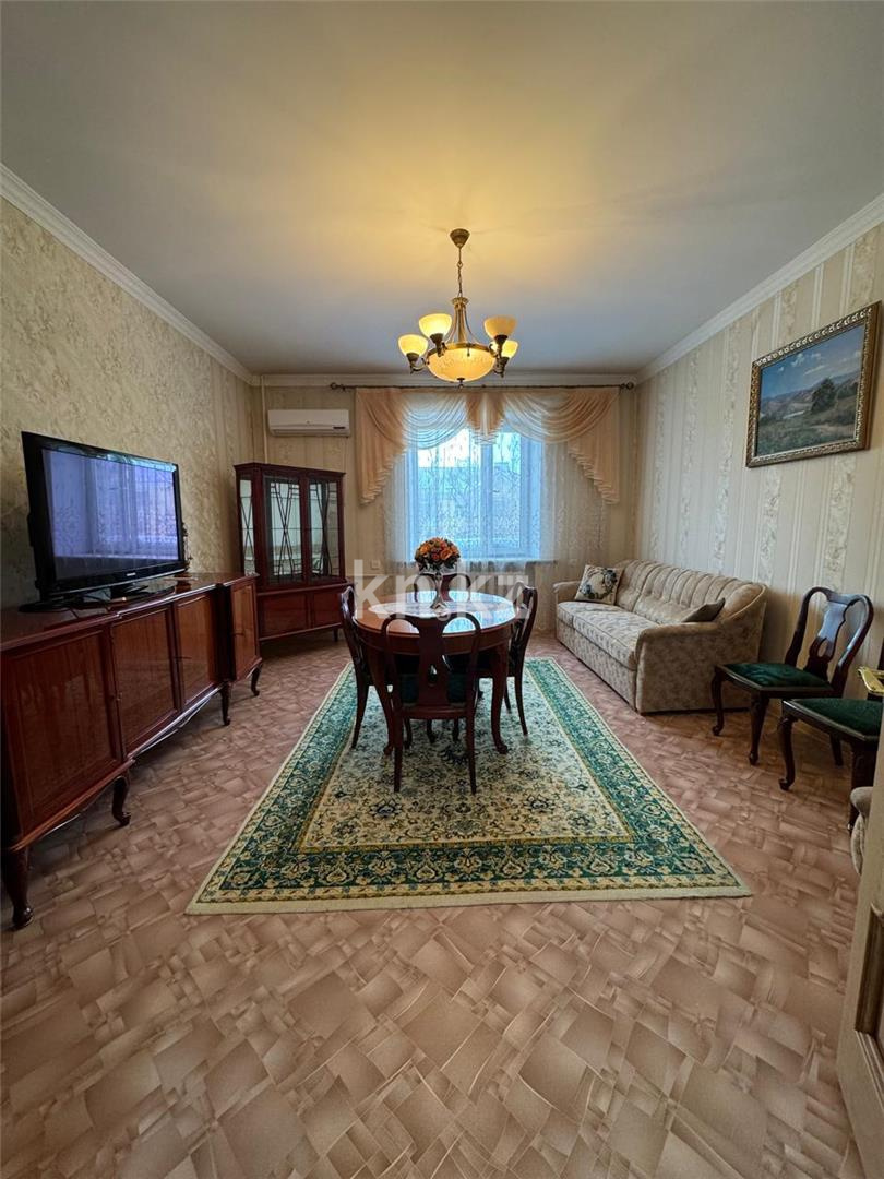 Продажа 3-комнатной квартиры, 84 м², ул. Абая в Караганде - фото 2