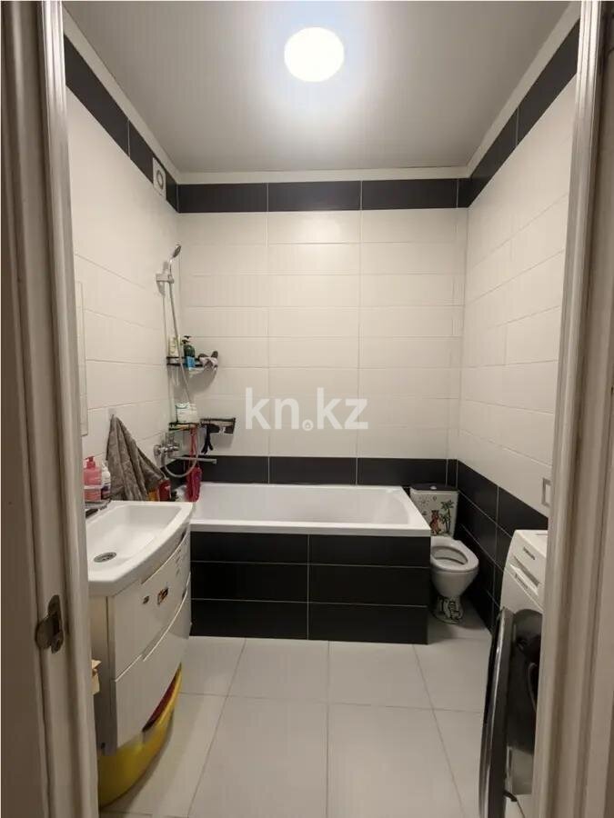Продажа 2-комнатной квартиры, 70 м² в Алматы - фото 4