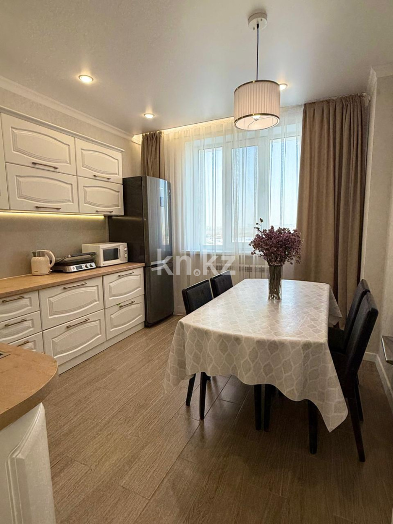 Продажа 2-комнатной квартиры, 62 м² в Астане