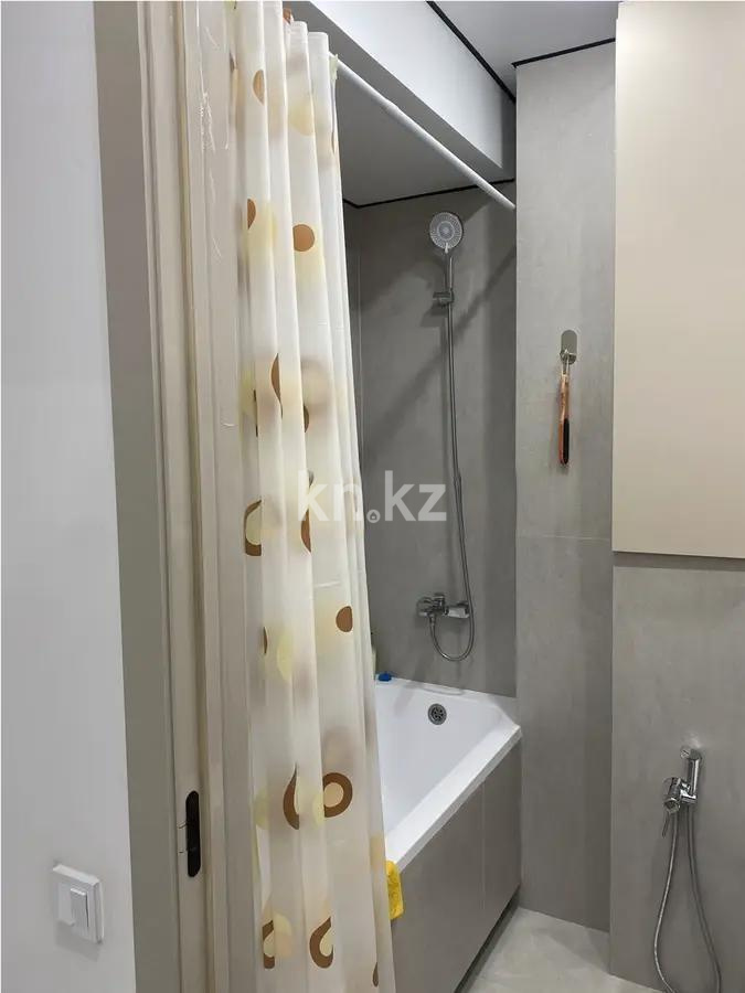 Продажа 3-комнатной квартиры, 80 м² в Алматы - фото 4