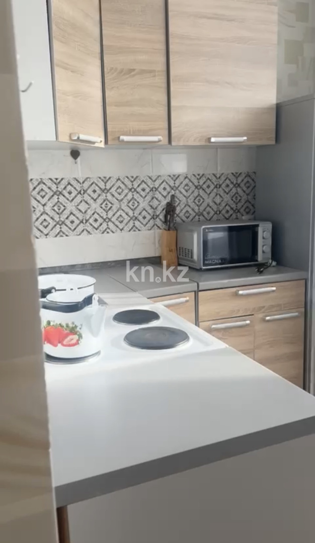 Аренда 1-комнатной квартиры, 32 м² в Астане