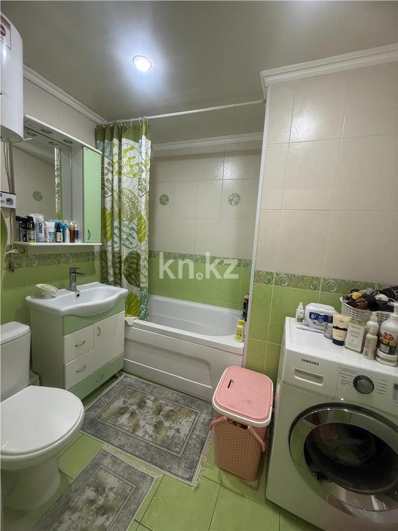 Продажа 3-комнатной квартиры, 64 м², мкр-н 11а в Караганде - фото 11