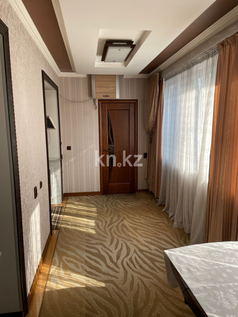 Аренда 3-комнатной квартиры, 75 м², ул. Мынбаева, дом  47 - ул. Ауэзова в Алматы - фото 4