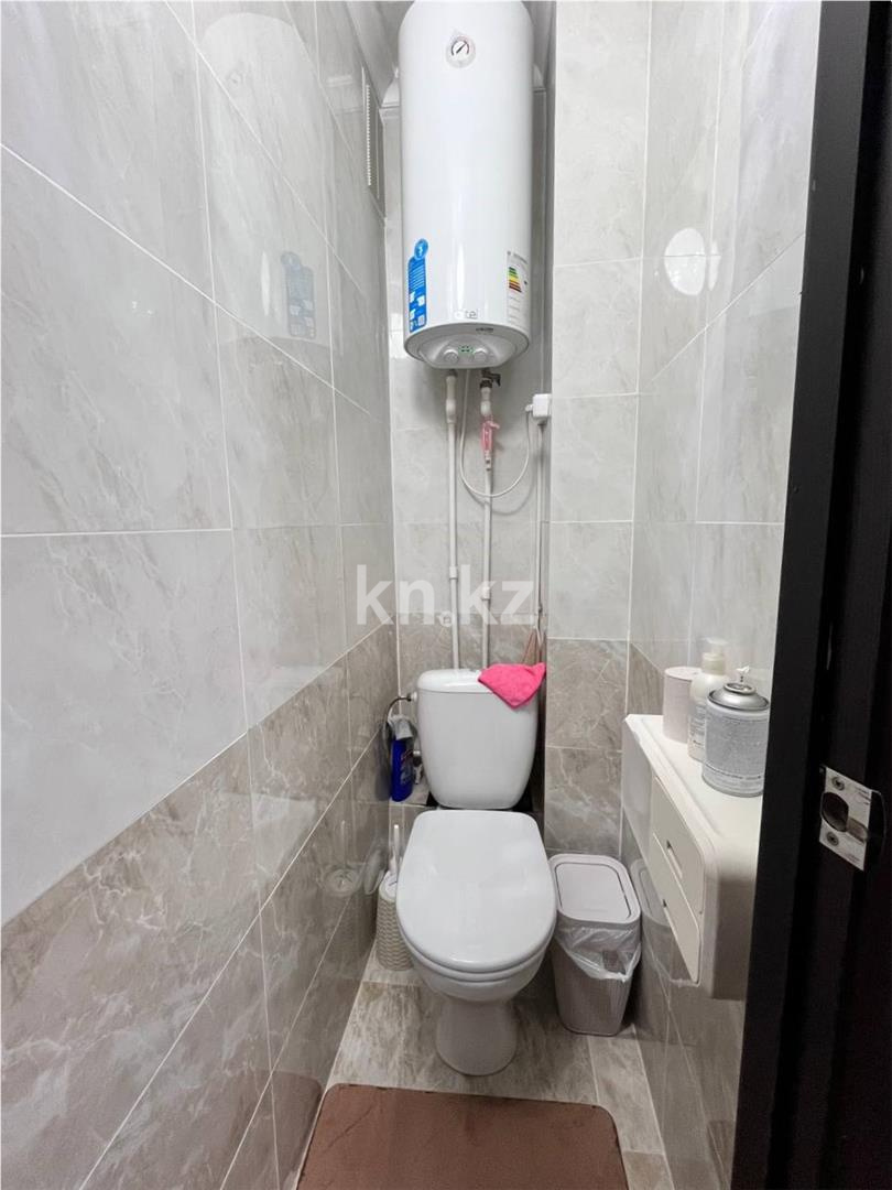 Продажа 2-комнатной квартиры, 45 м², 1 кв-л в Караганде - фото 12